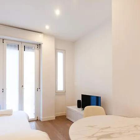 Youhosty - Gioia Tower View 米兰