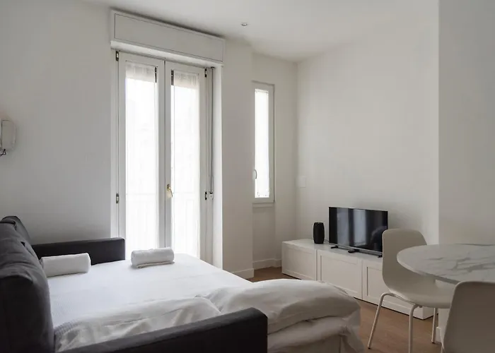 Youhosty - Gioia Tower View Mediolan