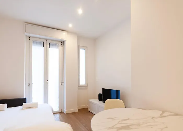 Apartament Youhosty - Gioia Tower View