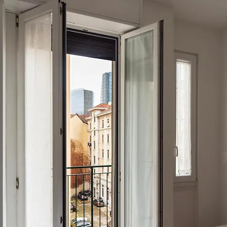 Youhosty - Gioia Tower View Διαμέρισμα Μιλάνο